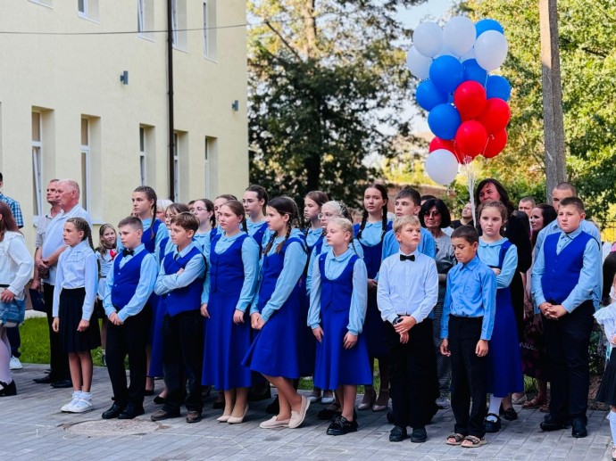 В Старой Руссе после капитального ремонта открылась Детская школа искусств