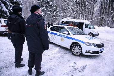 Девочку-подростка расстреляли в подмосковном ТЦ из пневматики