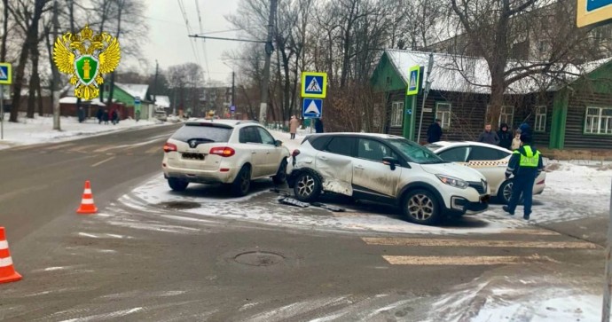 7-летний ребенок оказался в больнице после аварии в Костроме