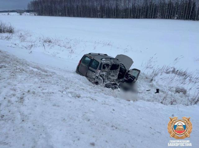 Пассажирка «Ларгуса» погибла в страшной аварии в Башкирии