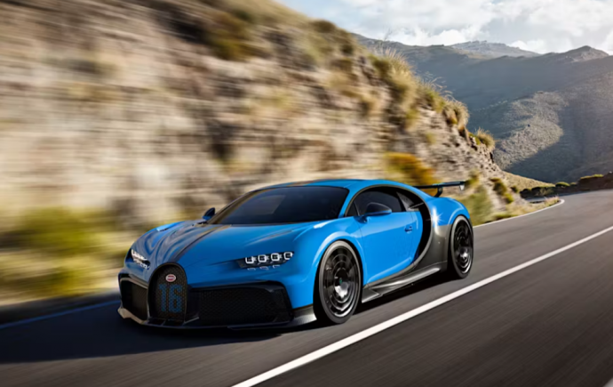 Как Bugatti за $4 млн помог установить рекорд на автомобильных аукционах