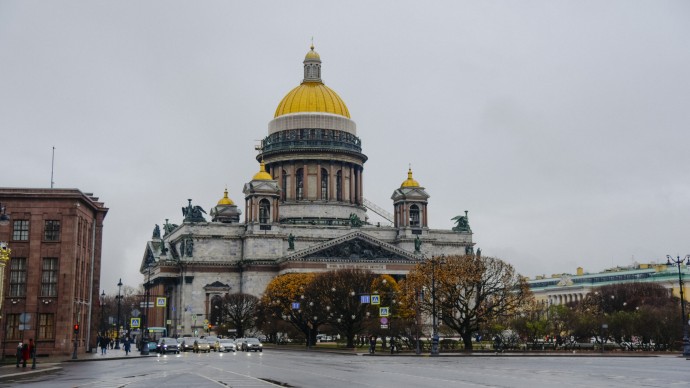 В среду в Северной столице будет пасмурно, а воздух прогреется до +11 градусов