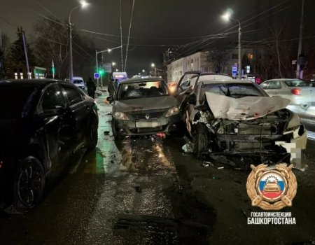 В Уфе пьяный водитель пытался объехать место ДТП и сам устроил смертельную аварию