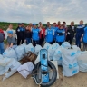 В Якутии очищают берега водоемов в рамках акции «Вода России»