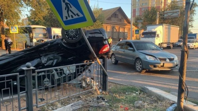 Серьёзная авария произошла в Астрахани