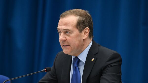За каждого убитого на Украине "натовца" надо давать премию, заявил Медведев