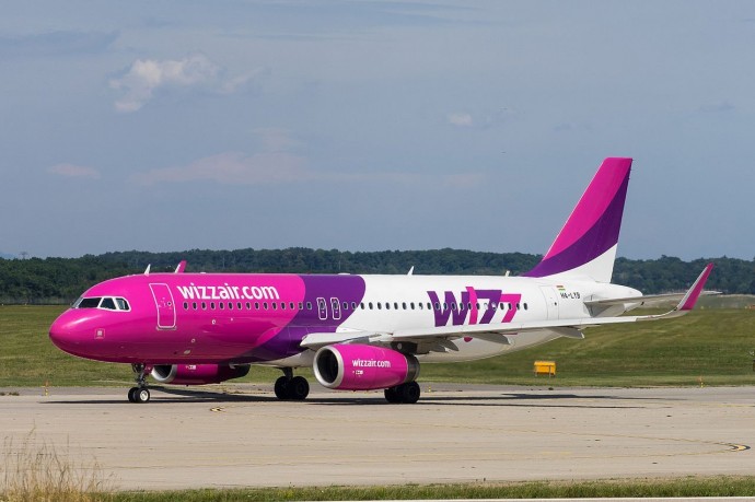 Wizz Air предлагает купить годовой абонемент на полеты