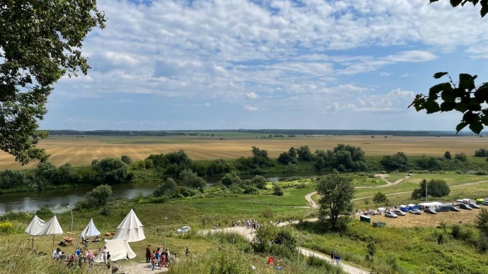 Самый маленький город Чекалин вернулся в Средневековье