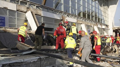 Объявлен национальный траур: при обрушении козырька вокзала в Нови-Саде погибли 14 человек