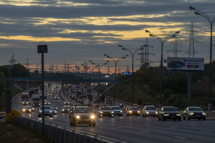 Синоптик Вильфанд: автомобилисты в Москве могут начинать менять резину на зимнюю