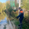 Третий день спасатели откачивают воду в затопленном СНТ