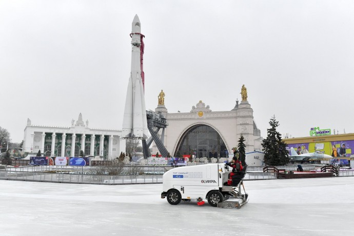 Открытие катка на ВДНХ перенесли на 26 ноября