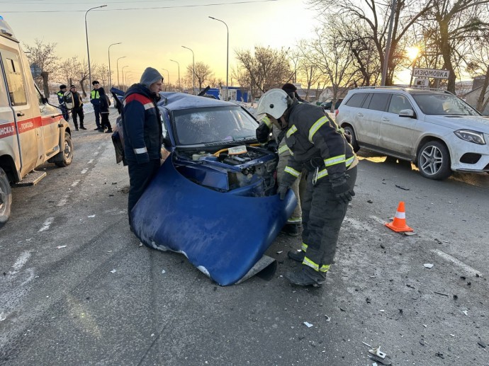В Кировском районе произошло тройное ДТП