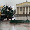 На Соборной площади Белгорода устанавливают новогоднюю ёлку