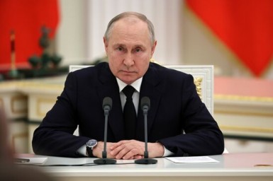 Путин рассмешил зал остроумным ответом на провокацию американского журналиста