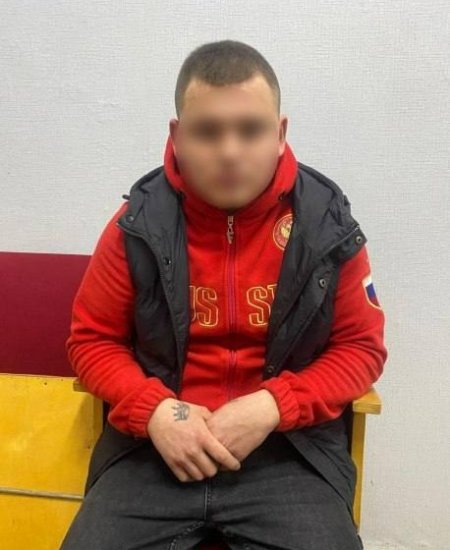 19-летний студент угнал машину и попал в аварию