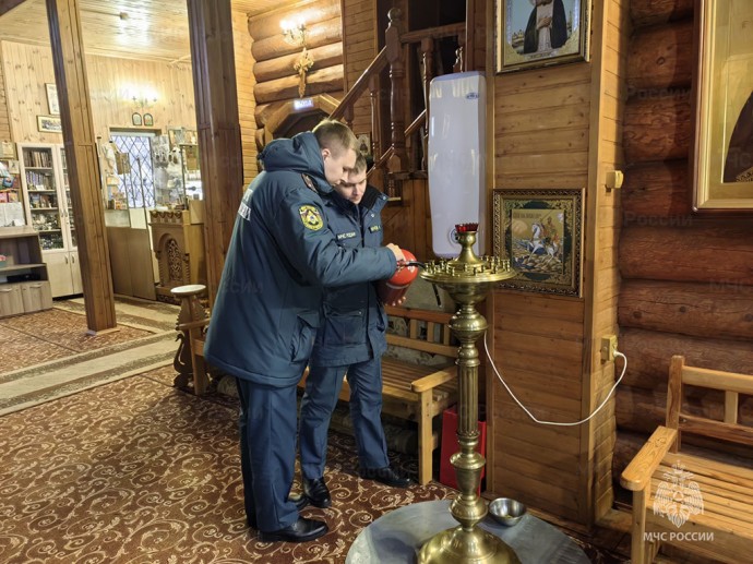 В белгородских храмах проверили пожарную безопасность