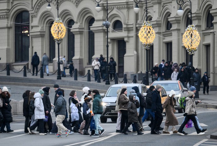 Shot: Из-за скачков атмосферного давления москвичи стали чаще вызывать скорую