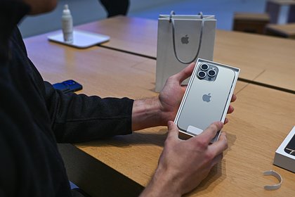 Apple откупится от запрета на продажу iPhone