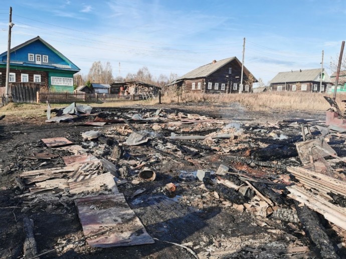 В Подосиновском районе на пепелище нашли тело