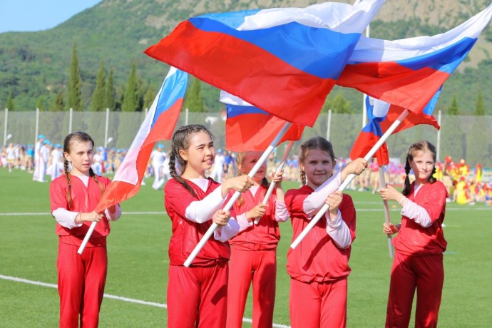 Продолжается прием заявок на конкурс «Моя страна – моя Россия»