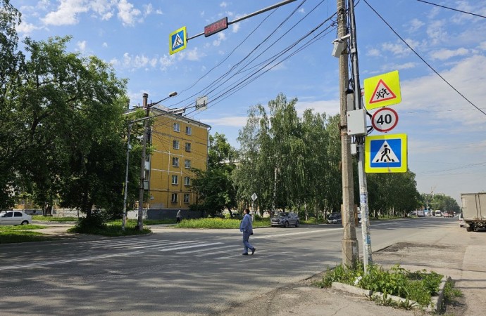 В Новосибирске взялись за строительство тротуаров