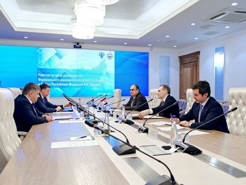 Глава Мордовии: "В текущем году планируем привести в нормативное состояние не менее 200 километров автодорог"
