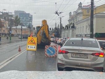 В Пензе из-за дорожных работ замерла в пробке улица Кирова