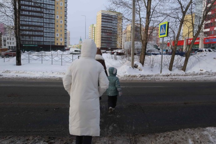 В Кирове год не могут обустроить пешеходный переход