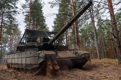 В США российские T-14 «Армата» и T-90M отнесли к лучшим в мире танкам