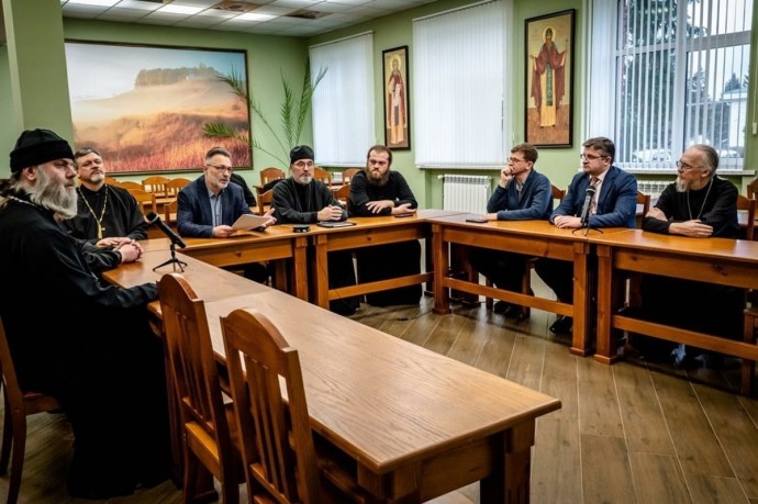 Заседание ученого совета прошло в Псково-Печерской духовной семинарии