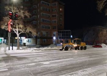 В Благовещенске будут очищать дороги от наледи и вывозить снег