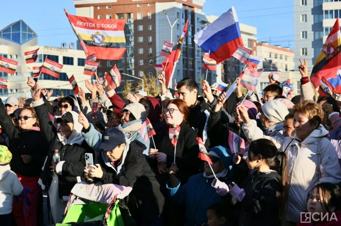 Жители Якутска собрали помощь курянам в День города