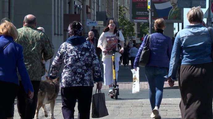 Петербуржцам показали карту парковок электросамокатов