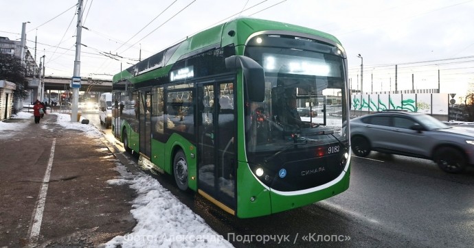 «Да, парни, это троллейбус!»: мэрия Калининграда «троллит» пассажиров