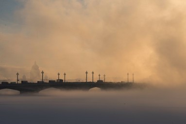 Этой ночью Петербург накроет туман