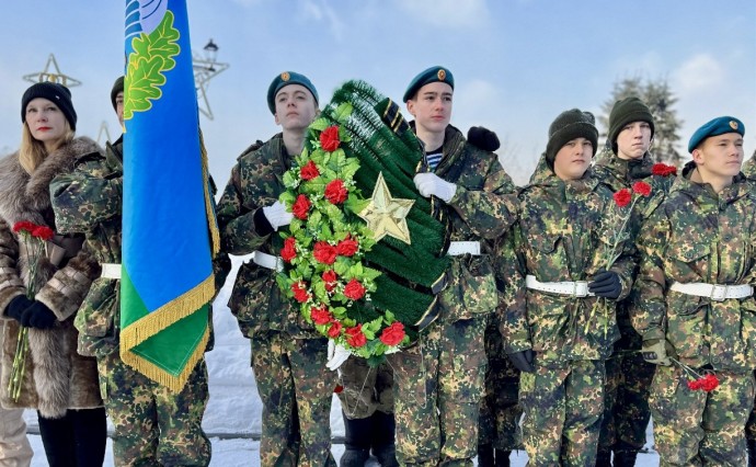 Память воинов, погибших за пределами Отечества, почтили в Южно-Сахалинске