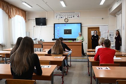 Российским школьникам захотели разрешить сдавать ОГЭ только по двум предметам