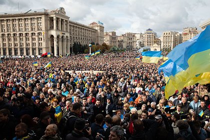 Украинских блогеров внесли в базу «Миротворцa» за призывы к миру