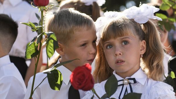 Эксперты подсчитали, насколько стало дороже собрать первоклассника в школу