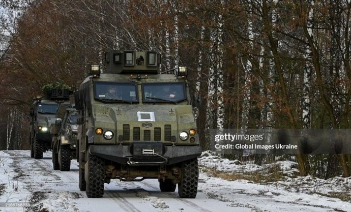 В Сети появились изображения техники ВСУ в Черниговской области с новым тактическим знаком в виде квадрата