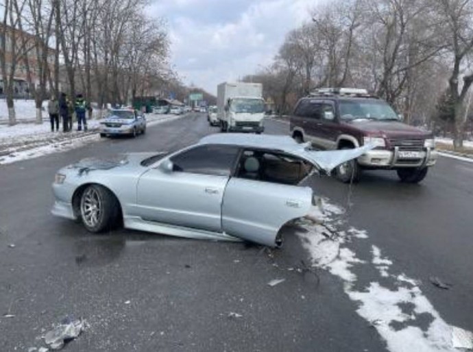 «Разорвало пополам»: в Приморье произошло страшное ДТП с пострадавшими