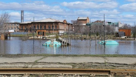 Уровень воды в Орске снова начал расти