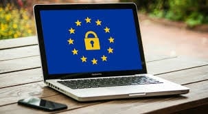 Испания ввела новые правила сбора личных данных туристов