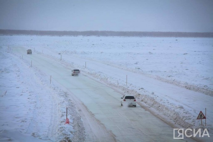 В Хангаласском районе Якутии открыли автозимник на автодороге «Умнас»