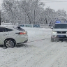 В Благовещенске полицейские помогли водителю застрявшего автомобиля