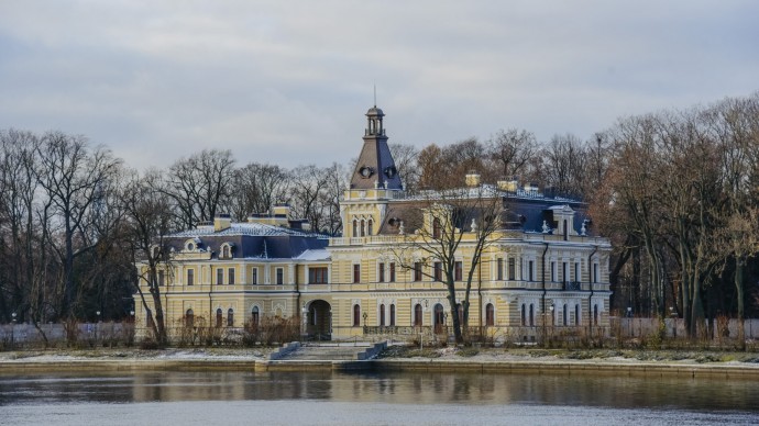 В день народного единства в Петербурге будет малооблачно, вечером – небольшой снег