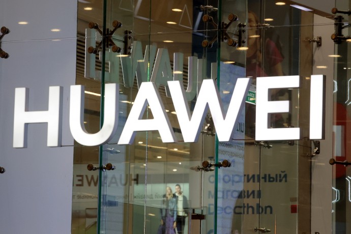 МТС назвала условия получения скидок на HUAWEI до 31 октября