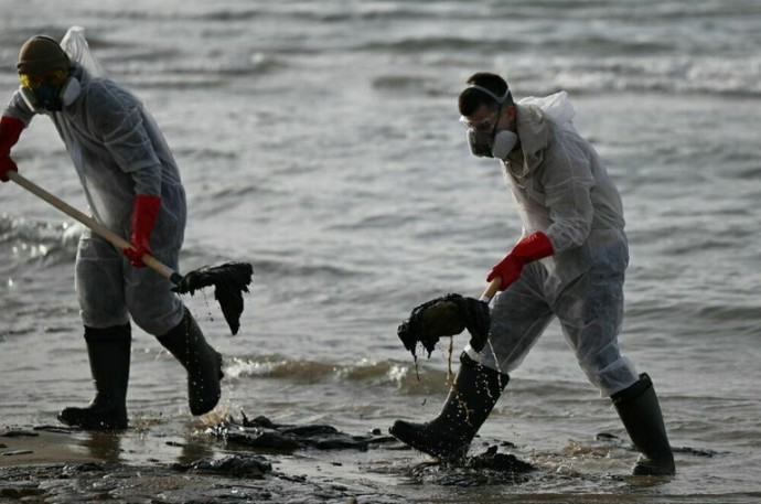 Роспотребнадзор не выявил загрязнений морской воды на пляже в Анапе