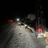 В Башкирии водитель наехал на двух человек и на КамАЗ, один пешеход скончался